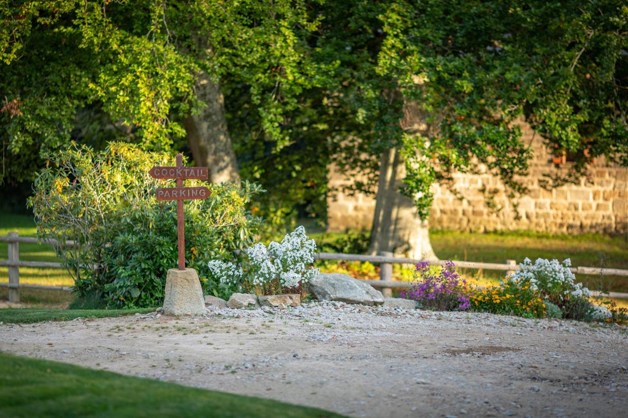 Domaine Et Chateau De Valinches Marols Exteriér fotografie